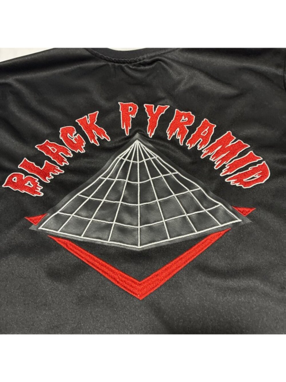 Black Pyramid Jersey Men's large Pop Art Comic Roy Lichtenstein Chris Brown 23 - Picture 9 of 12